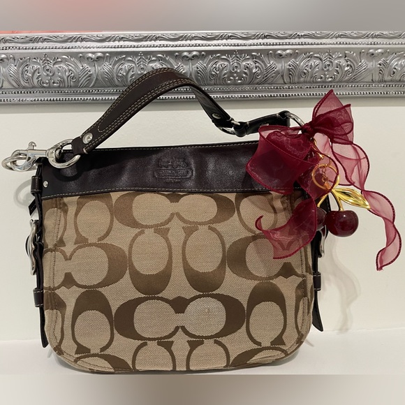 Coach 12657 Zoe hobo bag - Picture 4 of 11